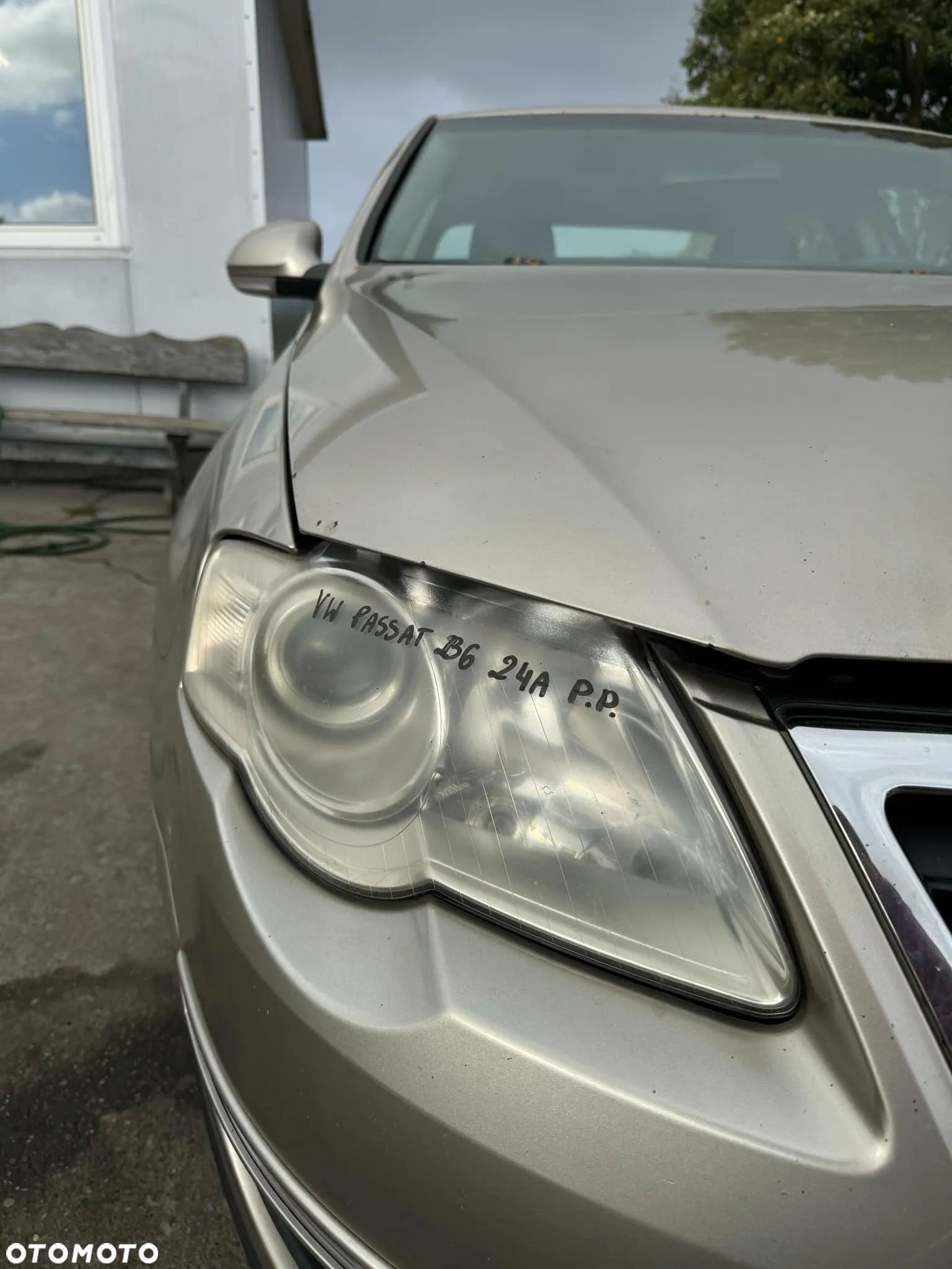 VOLKSWAGEN PASSAT B6 LAMPA PRAWA PRZEDNIA PRAWY PRZÓD SEDAN - 1
