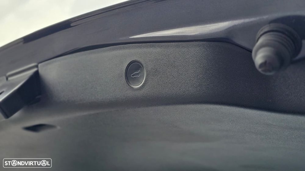 Tesla Model 3 Long Range AWD Dual Motor - 42