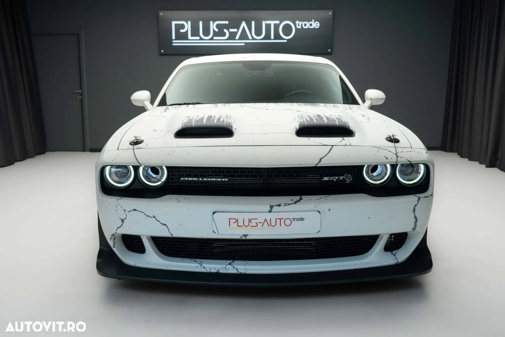 Dodge Challenger Automatik SRT Hellcat - 3