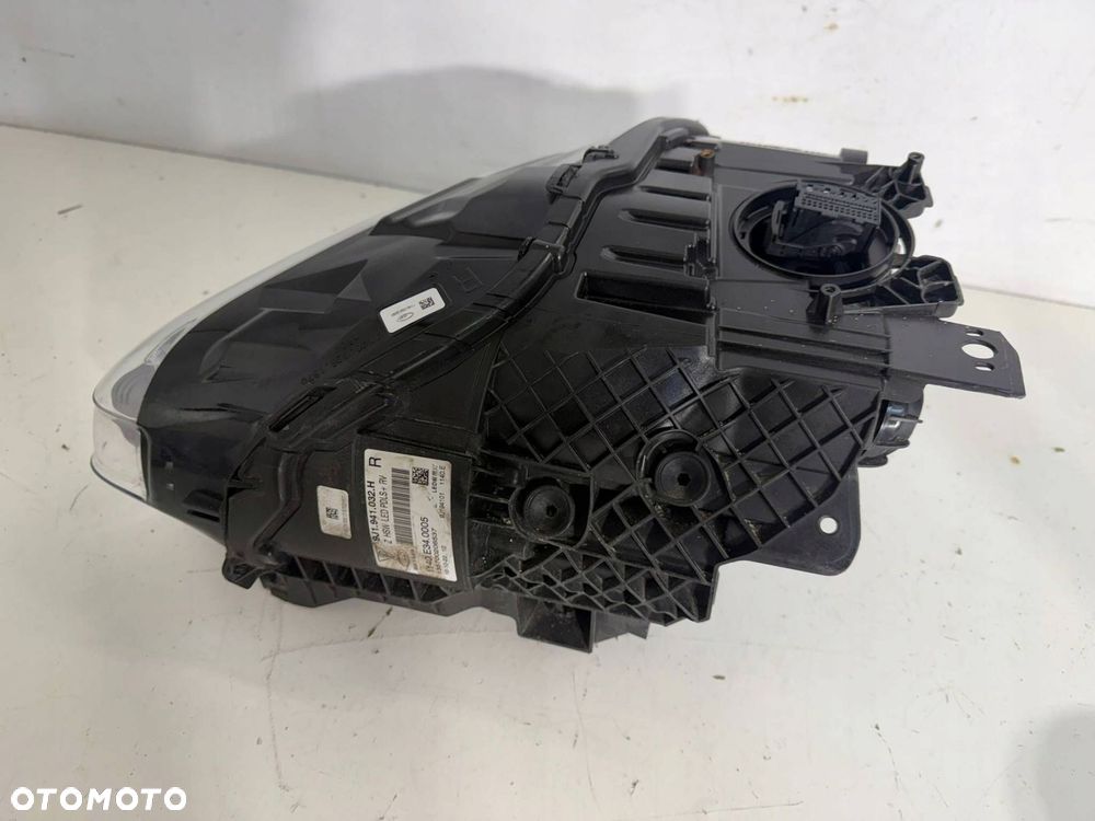 lampa prawy przód prawa przednia porsche taycan 9j1 19- full led eu - 10