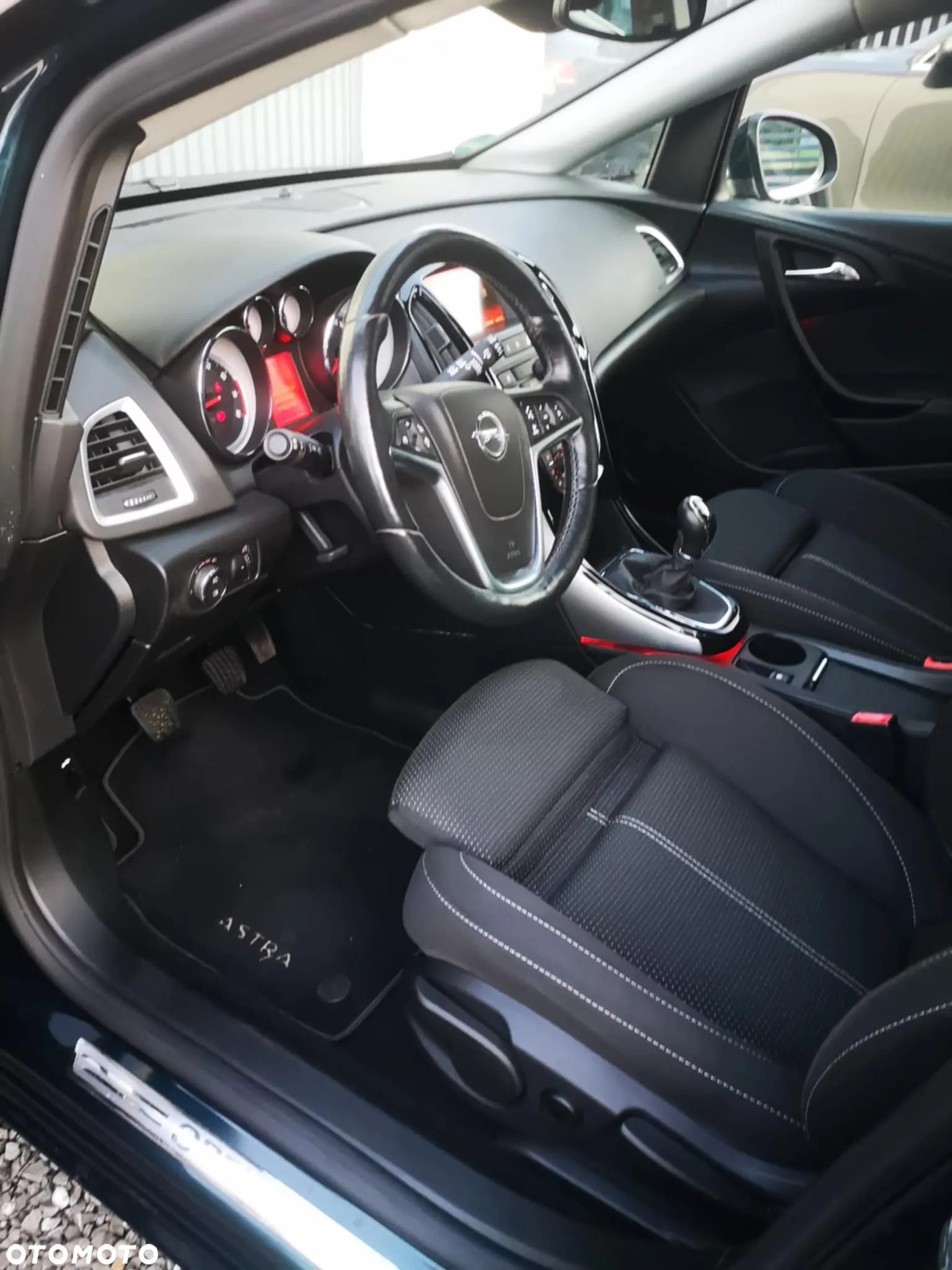 Opel Astra 1.4 Turbo Sports Tourer Exklusiv - 8