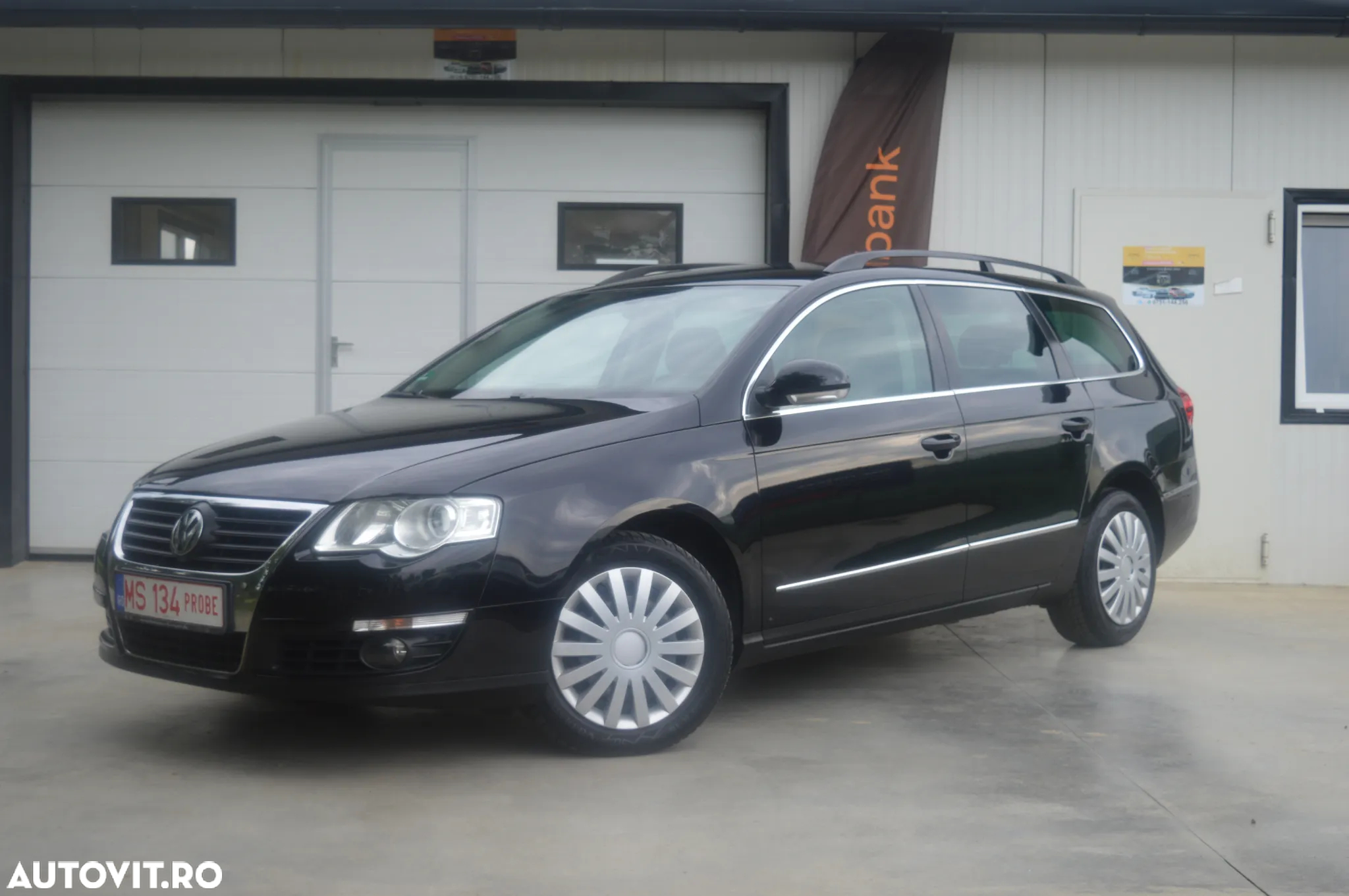 Volkswagen Passat Variant 2.0 TDI Blue TDI DSG Comfortline - 3