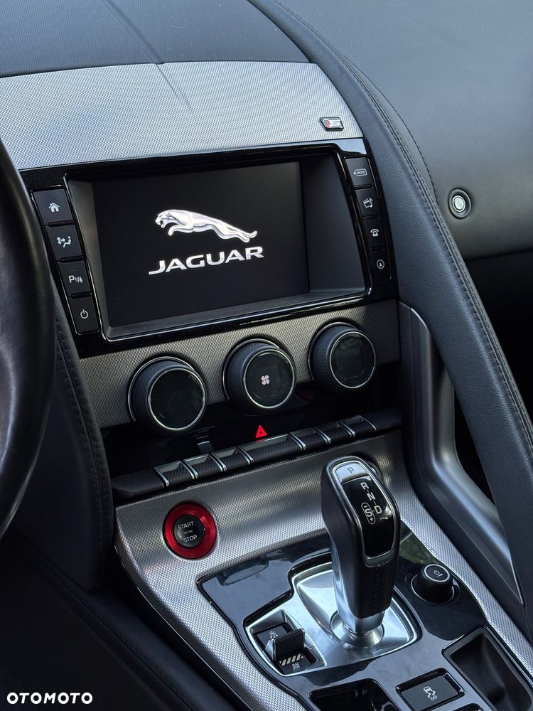 Jaguar F-Type 3.0 V6 S/C R-Dynamic - 19