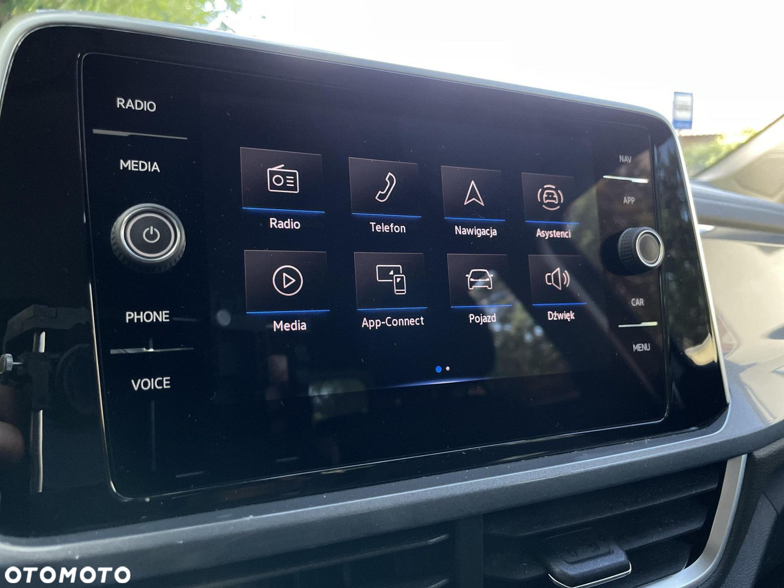 Volkswagen T-Roc - 29