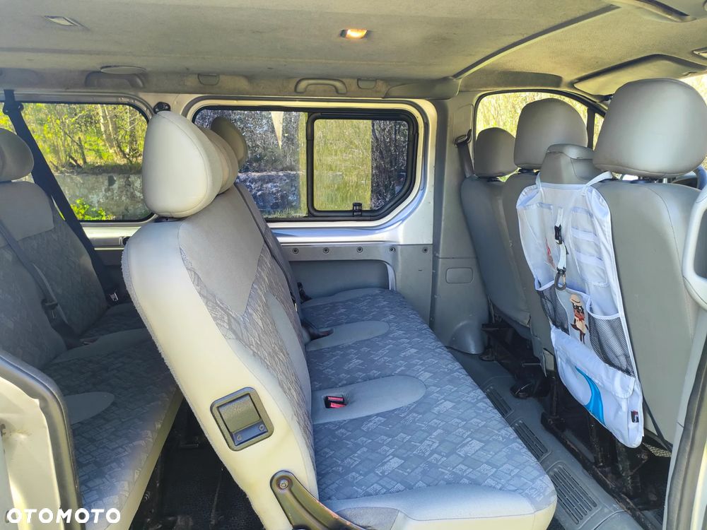 Opel Vivaro - 9