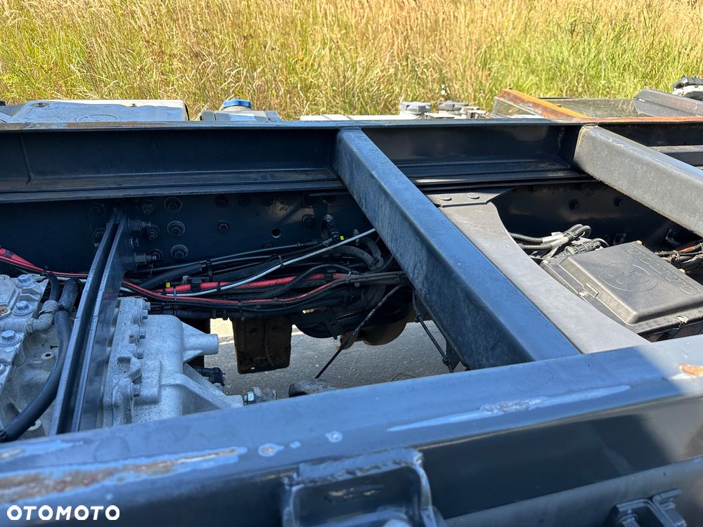 Volvo FMX 410 6X2  POD ZABUDOWE ASENIZACYJNY  Org. 212tys km - 26