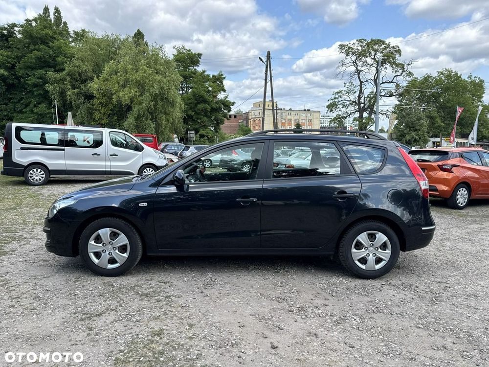 Hyundai i30 i30cw 1.4 FIFA WM Edition - 31