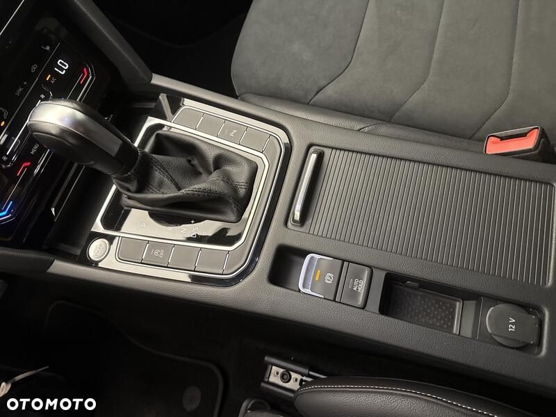 Volkswagen Arteon - 17