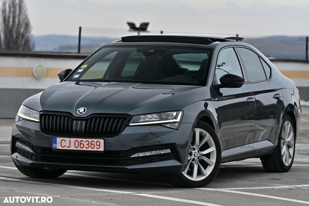 Skoda Superb 2.0 TDI DSG Sportline - 2