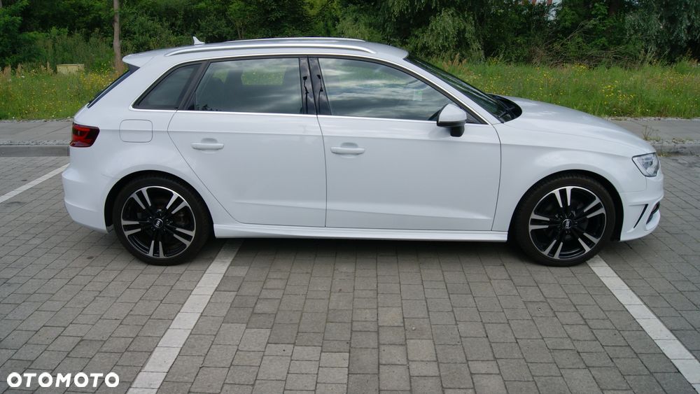 Audi A3 Sportback - 6