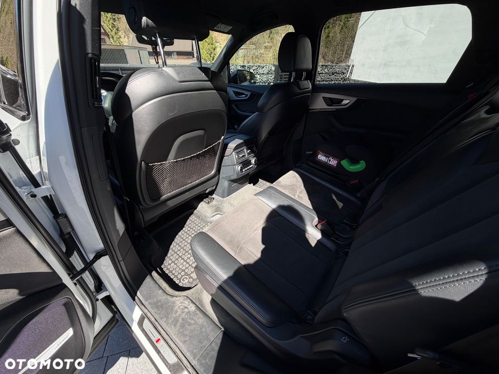 Audi Q7 - 22