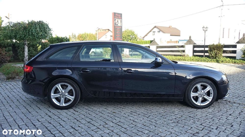 Audi A4 Avant - 14