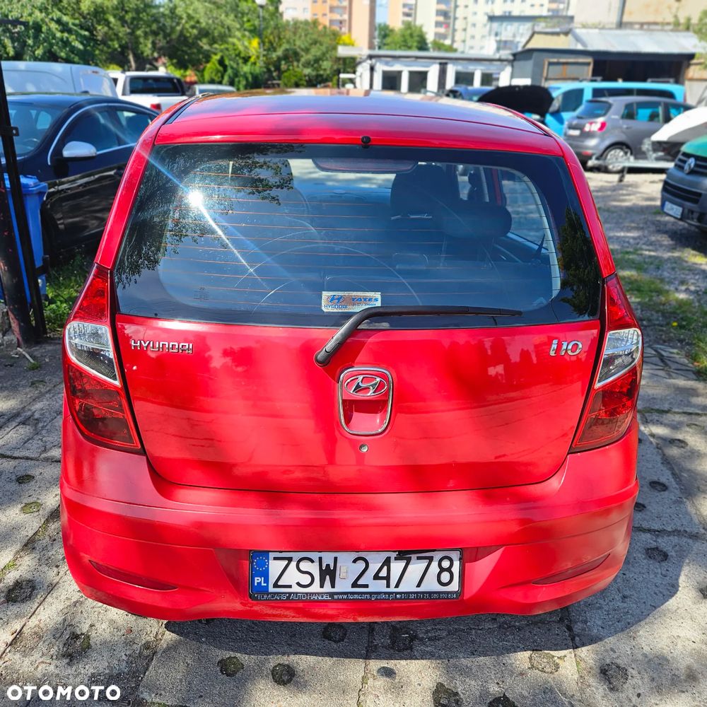 Hyundai i10 1.1 FIFA WM Edition - 4