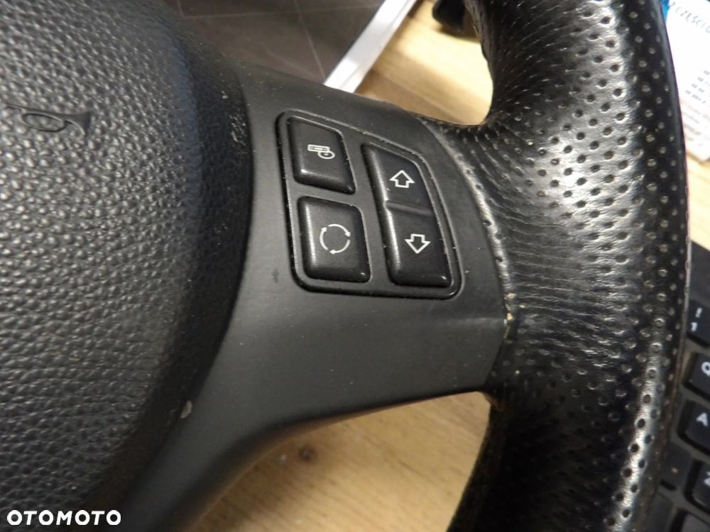 BMW - E81,E82,E84,E87,E88,E90,E91,E92,E93 - KIEROWNICA MULTIFUNKCYJNA - PODUSZKA AIRBAG - 4