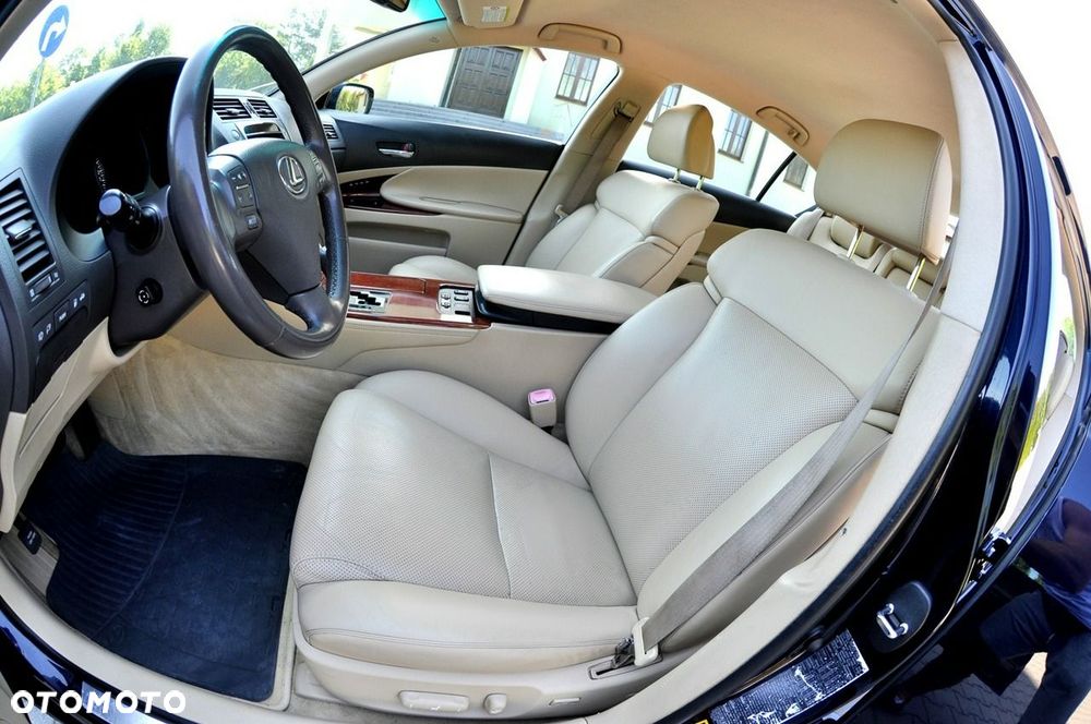 Lexus GS 300 Prestige + - 7