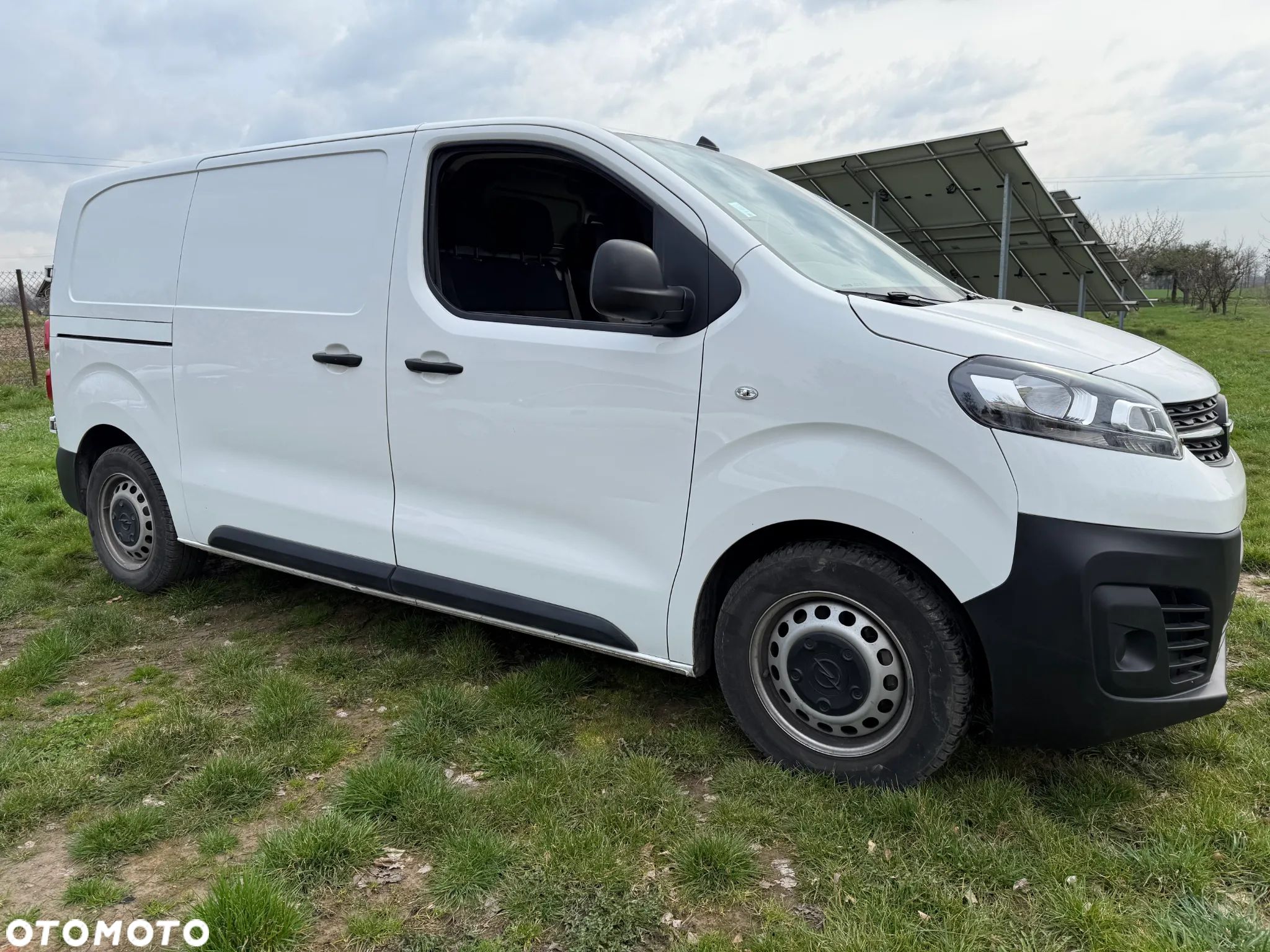 Opel VIVARO - 1