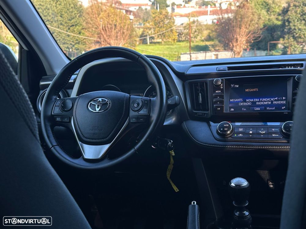 Toyota RAV4 2.0 D-4D Comfort - 21