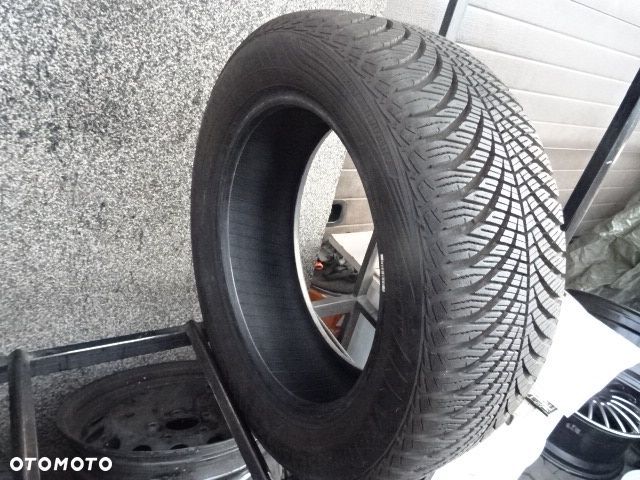 205/55/R16 94V Goodyear Vector 4seasons Gen-2 - 2