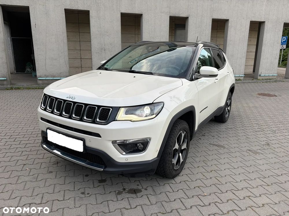 Jeep Compass - 31