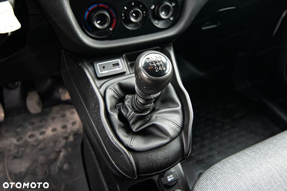 Fiat Doblo Cargo/Van - 28