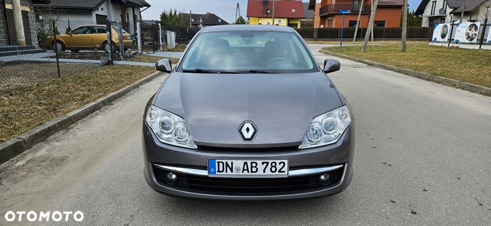 Renault Laguna - 8