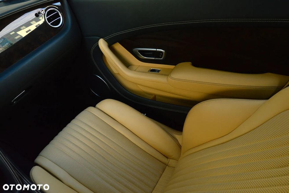 Bentley Continental GT V8 - 24