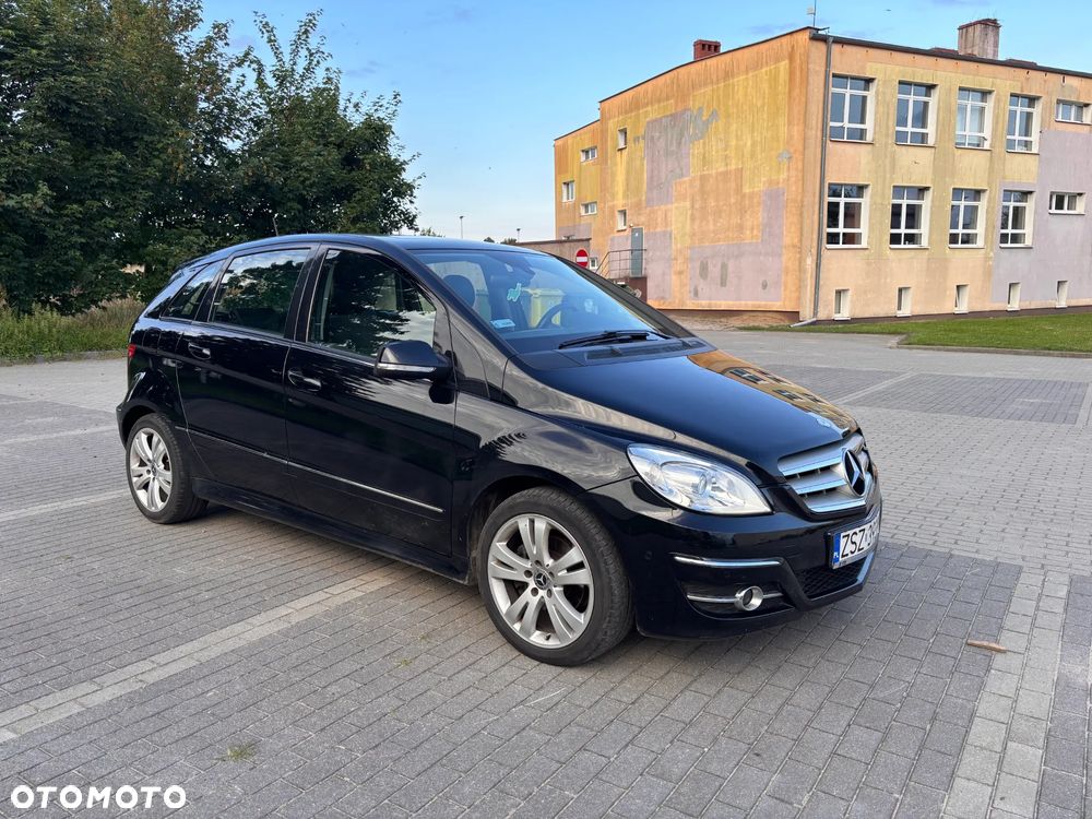 Mercedes-Benz Klasa B - 2