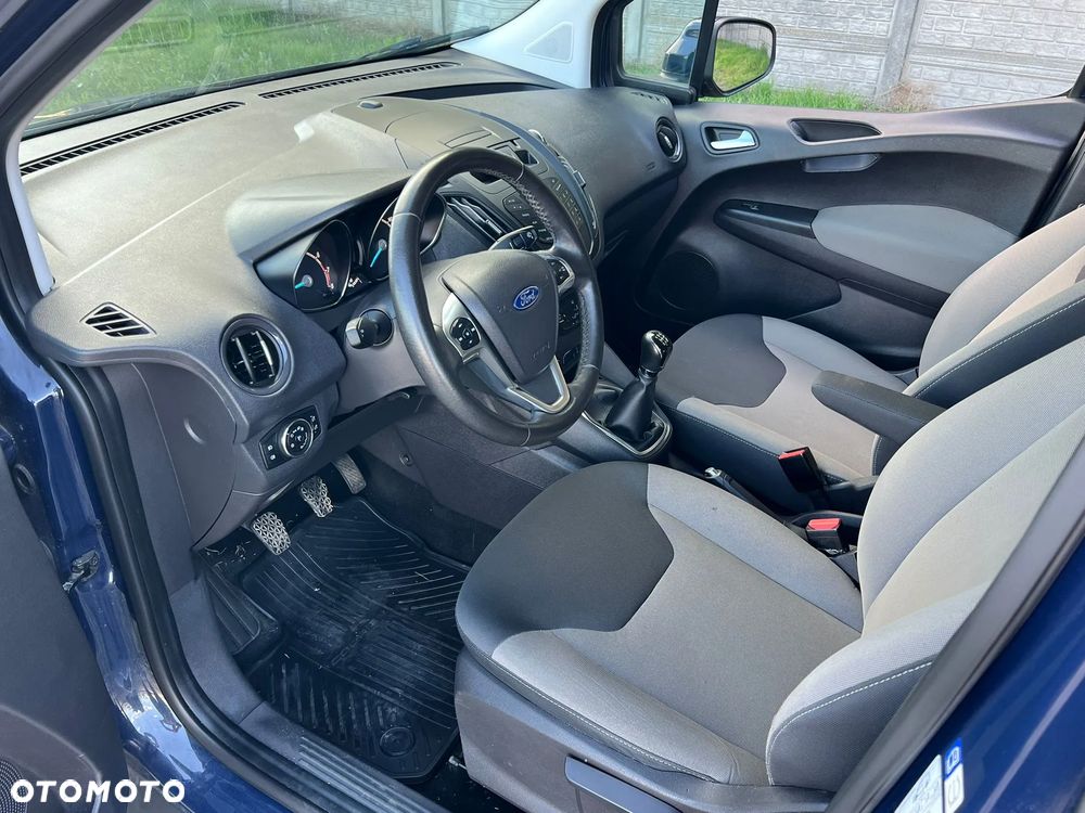 Ford Tourneo Courier 1.0 EcoBoost Ambiente - 19