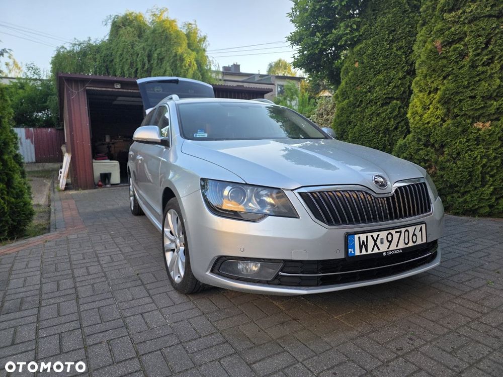 Skoda Superb 2.0 TDI 4x4 Elegance DSG - 10