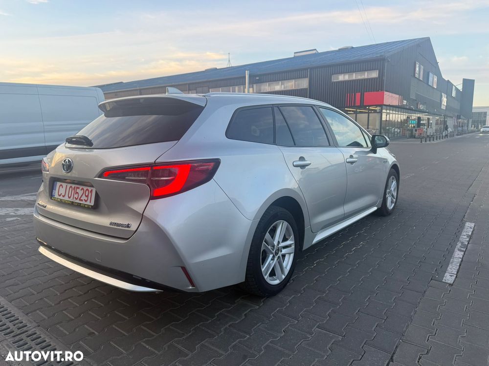 Toyota Corolla 1.8 Comfort - 17
