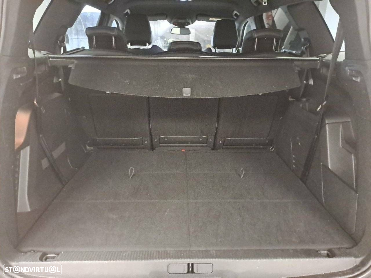 Peugeot 5008 1.5 BlueHDi Allure Pack EAT8 - 6