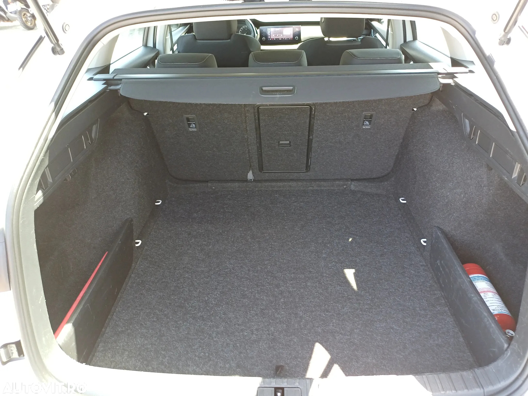 Skoda Octavia Combi 2.0 TDI Ambition - 6