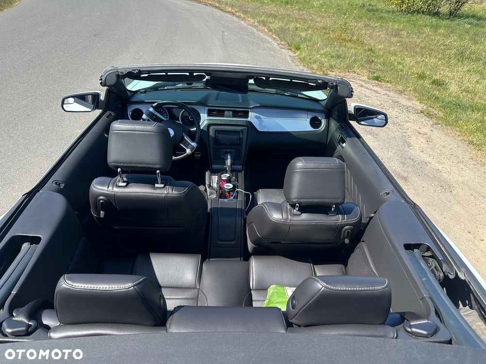Ford Mustang 3.7 V6 Premium - 17