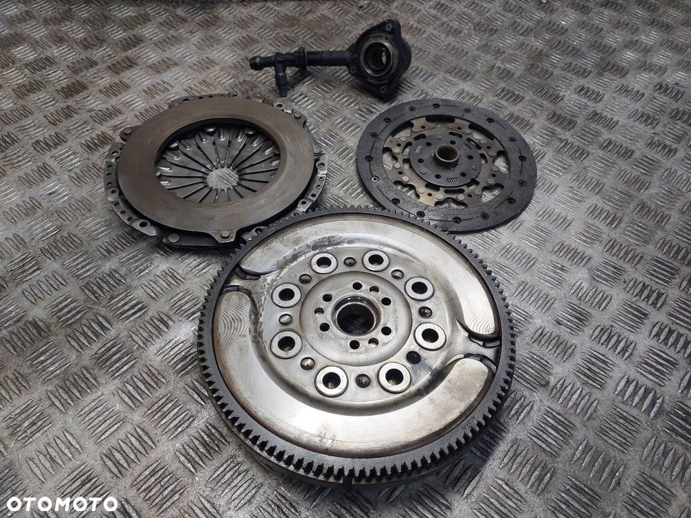 KOŁO DWUMASOWE TARCZA DOCISK ŁOŻYSKO OPOROWE FORD FOCUS MK2 1.6 TDCI - 6