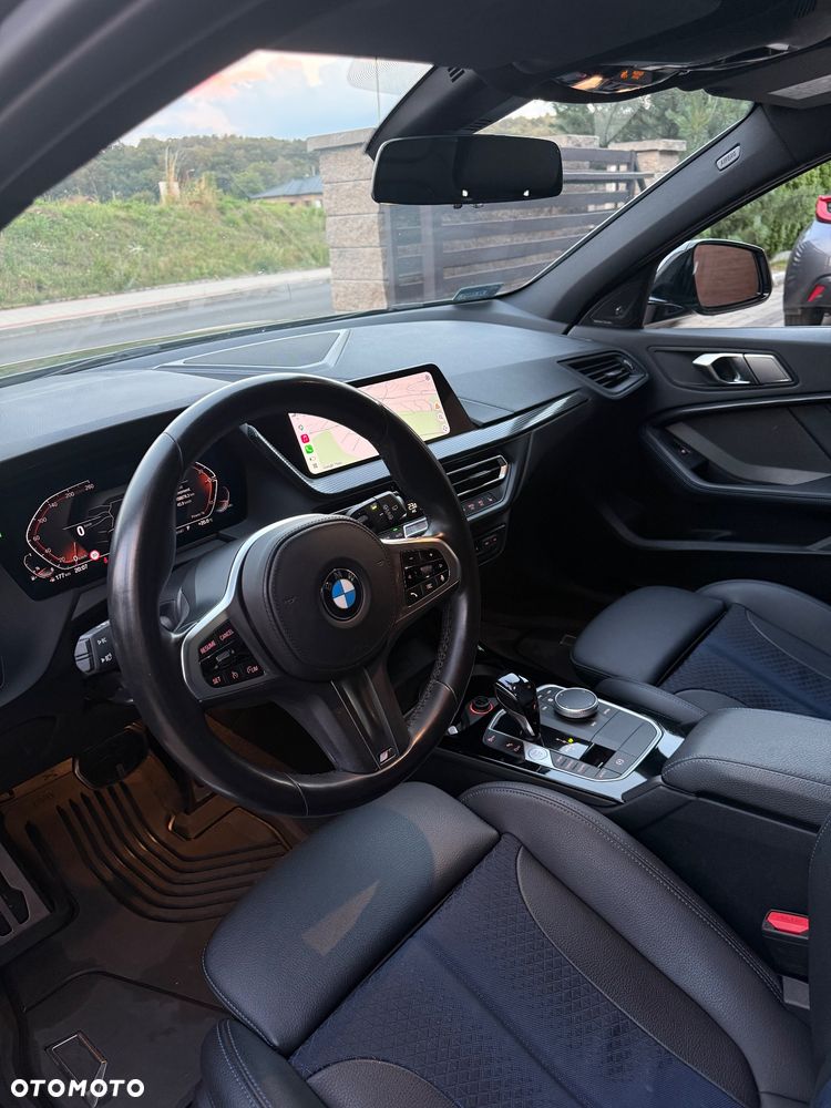 BMW Seria 1 118i - 10