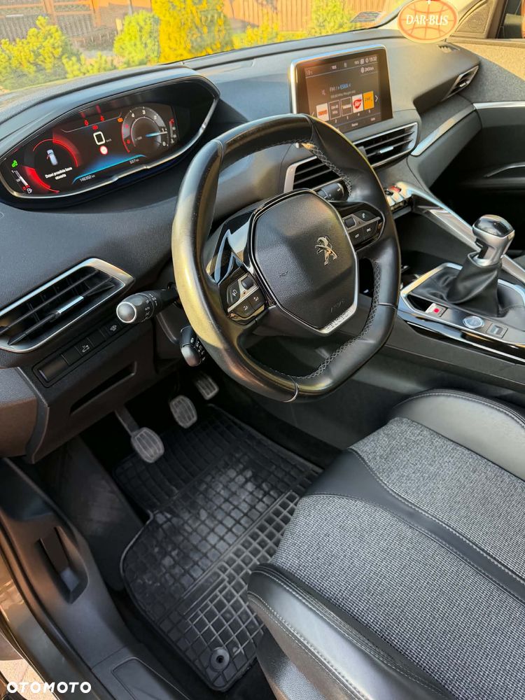 Peugeot 3008 - 14