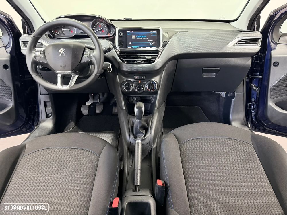 Peugeot 208 1.2 PureTech Style - 21