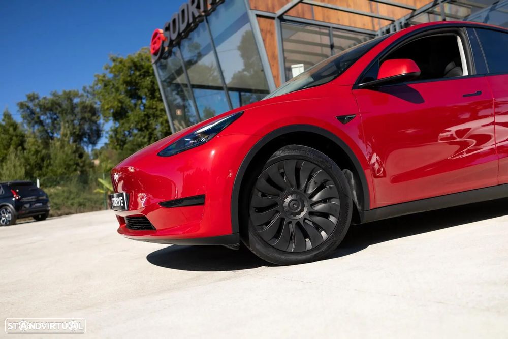Tesla Model Y Standard - 19