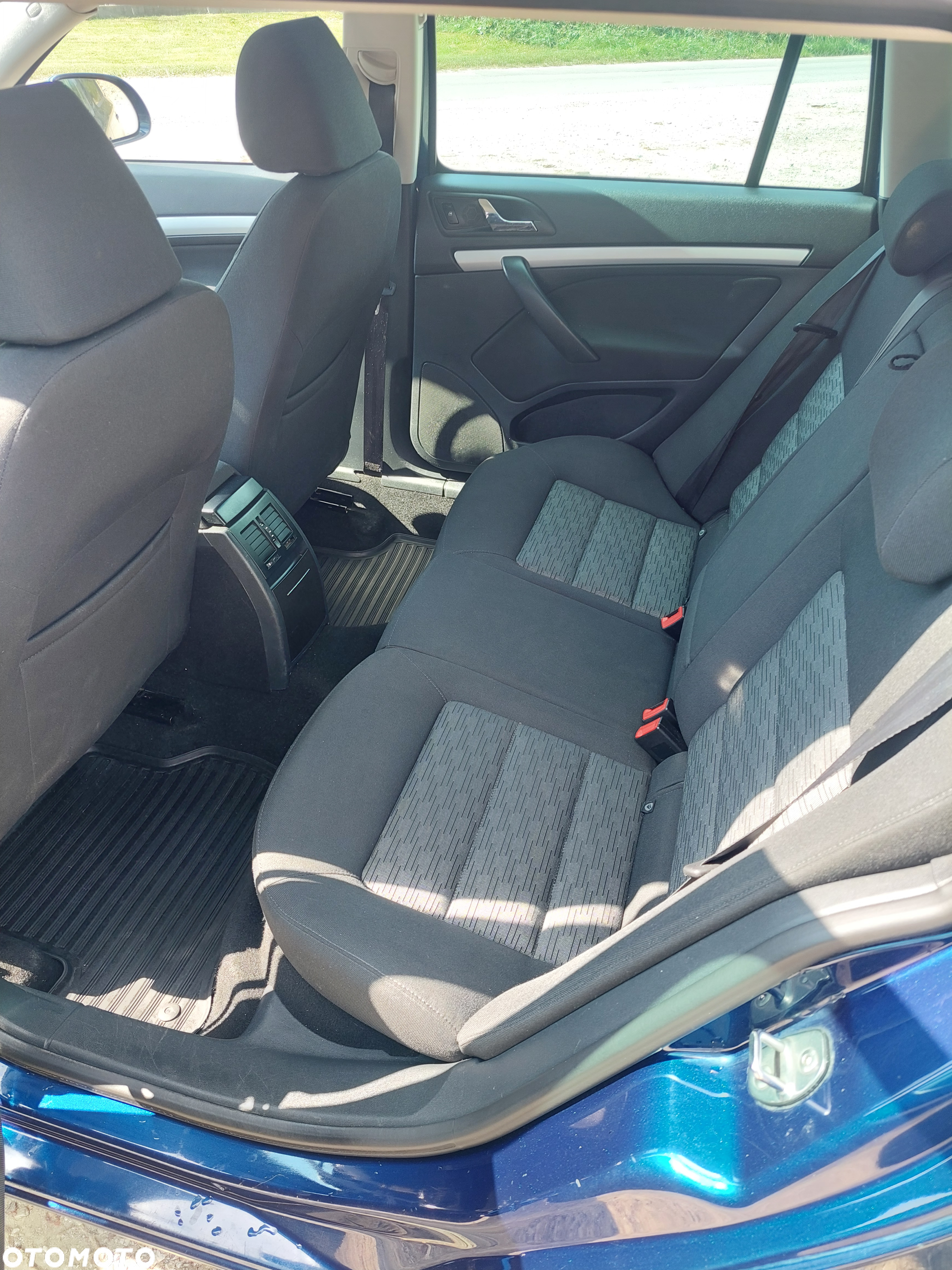 Skoda Octavia 1.6 TDI Active - 8