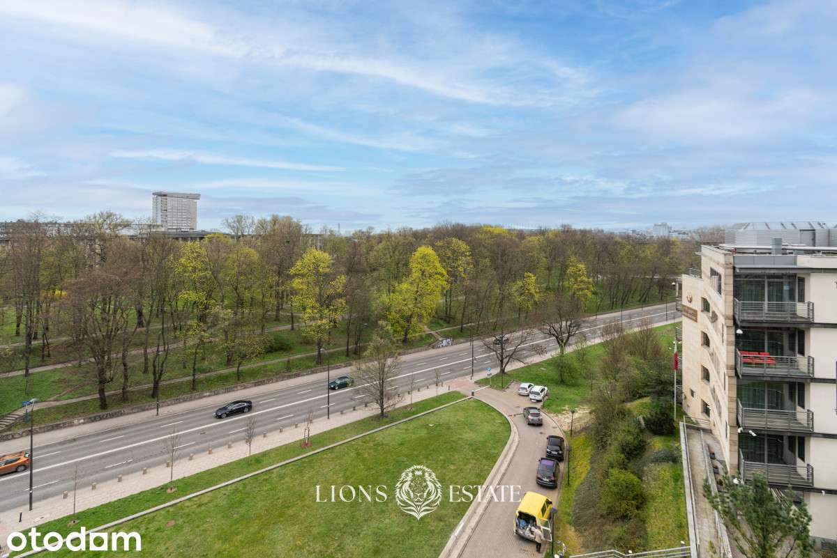 Przestronny Apartament w inwestycji 'Holland Park'