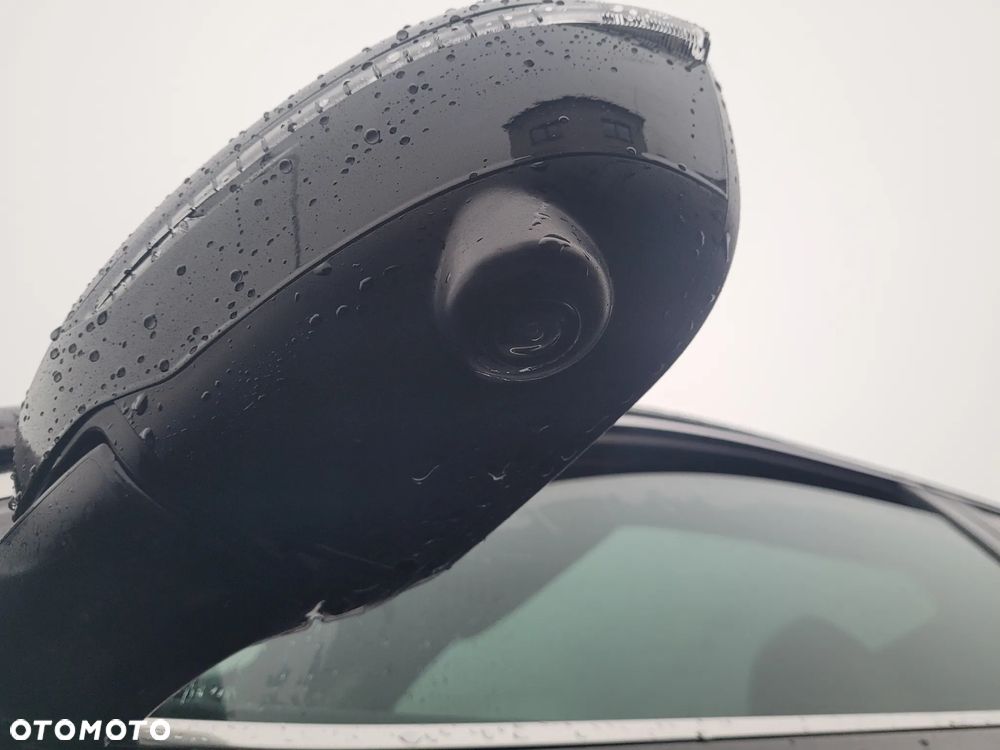 Nissan Qashqai 1.6 dCi Xtronic TEKNA+ - 7