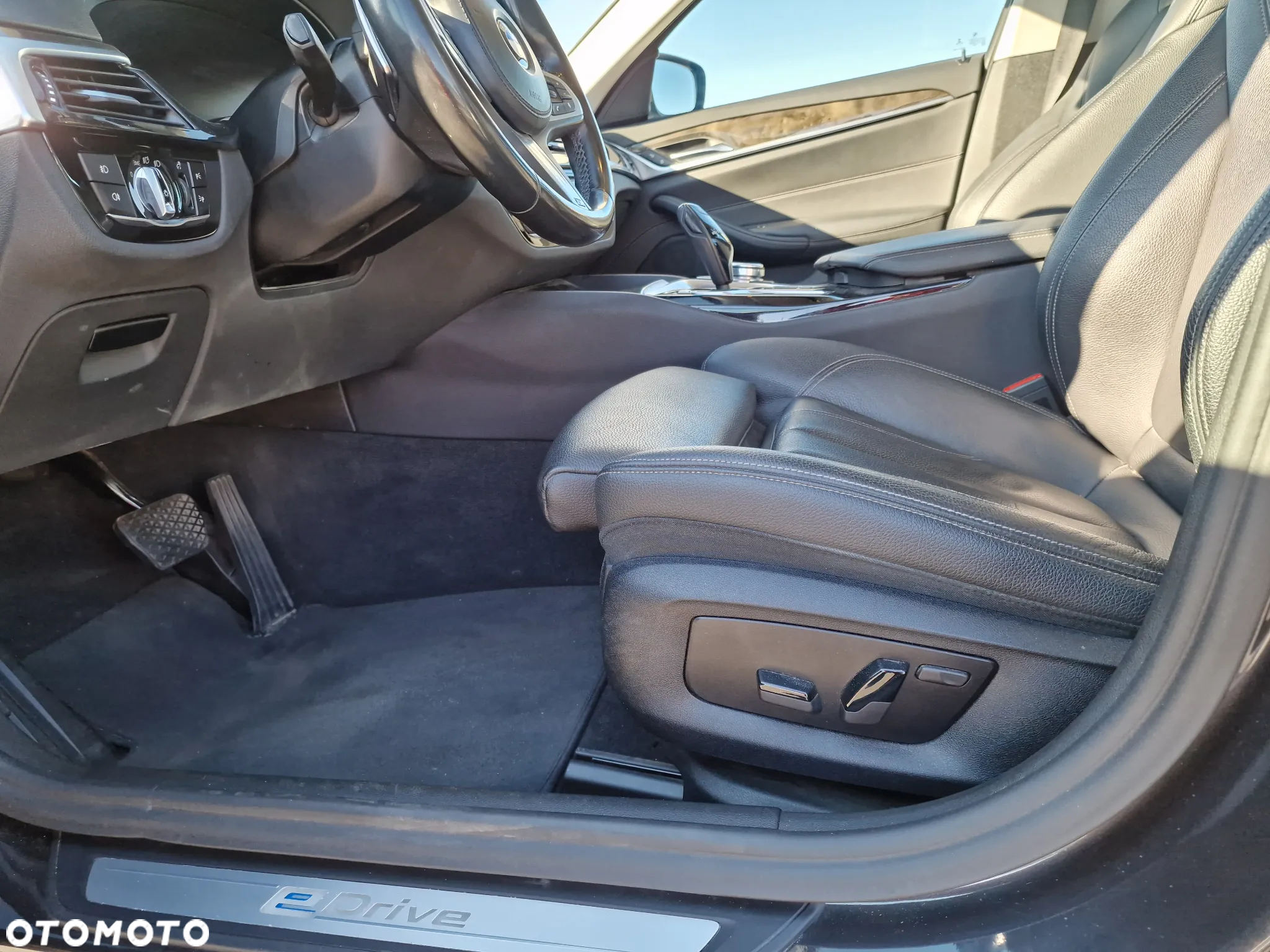 BMW Seria 5 530e iPerformance Luxury Line sport - 18