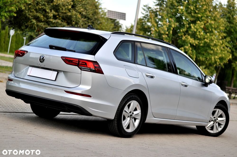 Volkswagen Golf 2.0 TDI Life - 11