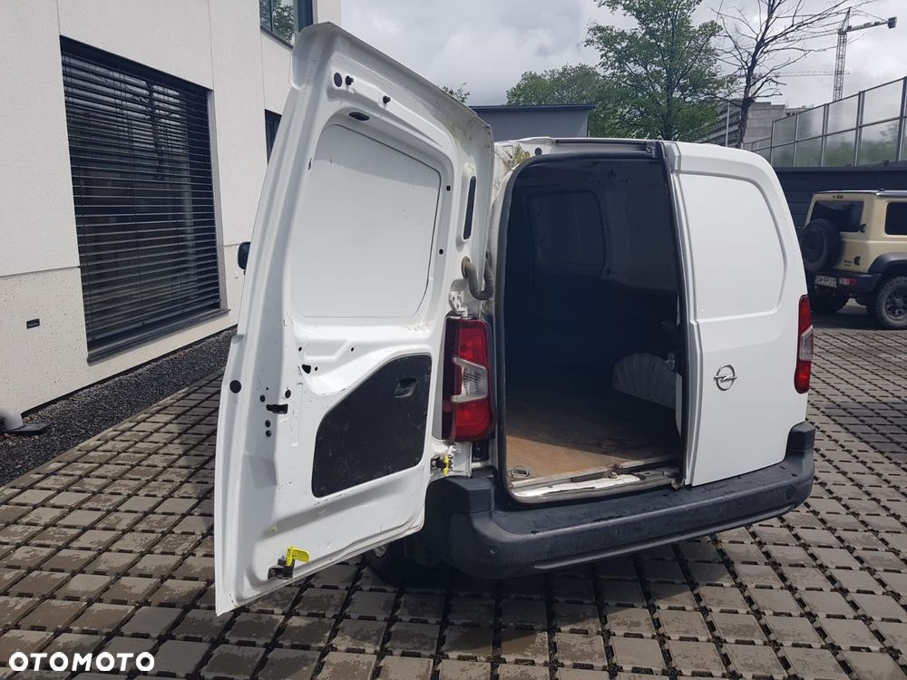 Opel COMBO - 10
