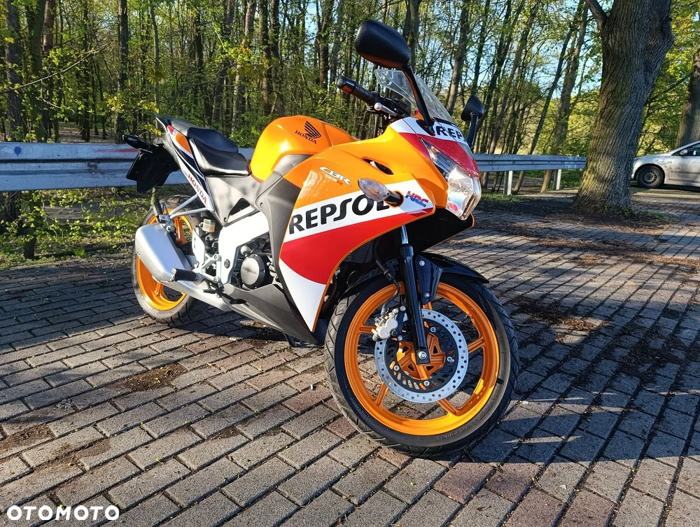 Honda CBR - 1