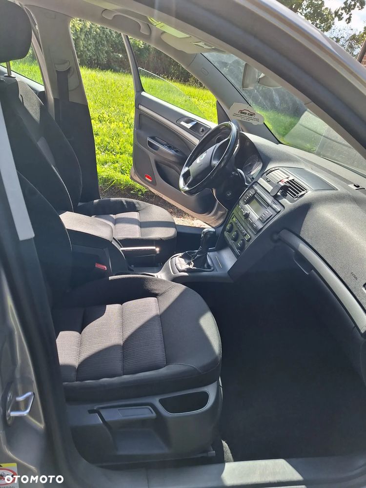 Skoda Octavia II Ambiente - 6