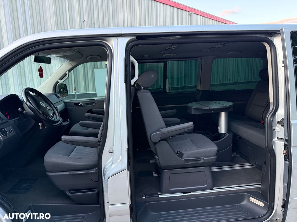 Volkswagen Multivan - 7