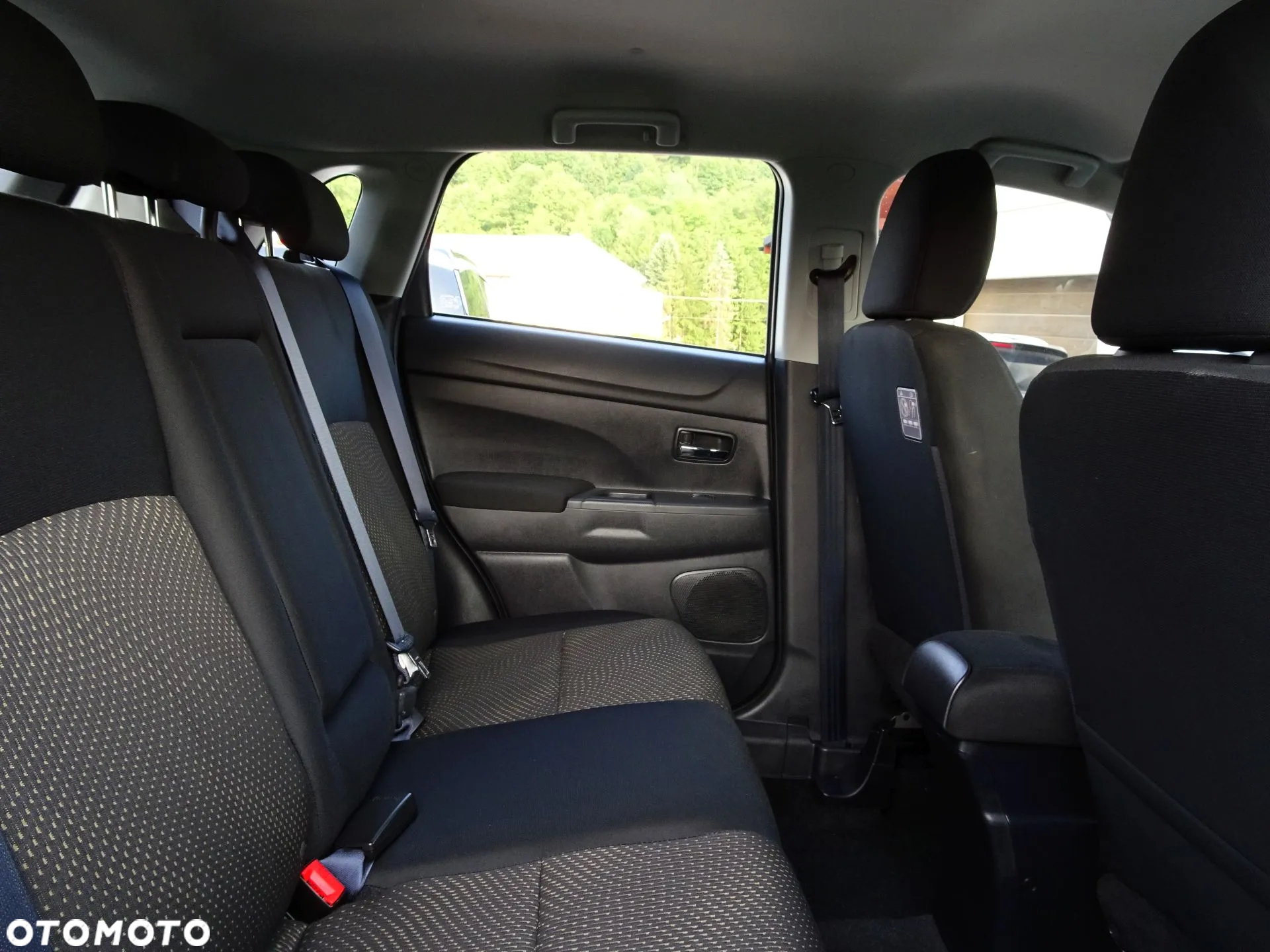 Mitsubishi ASX 1.6 2WD Comfort Edition - 9