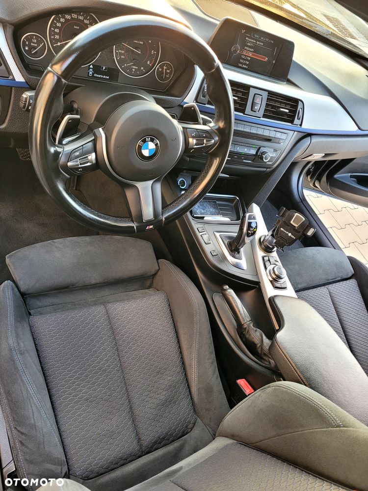 BMW Seria 3 330d xDrive - 13