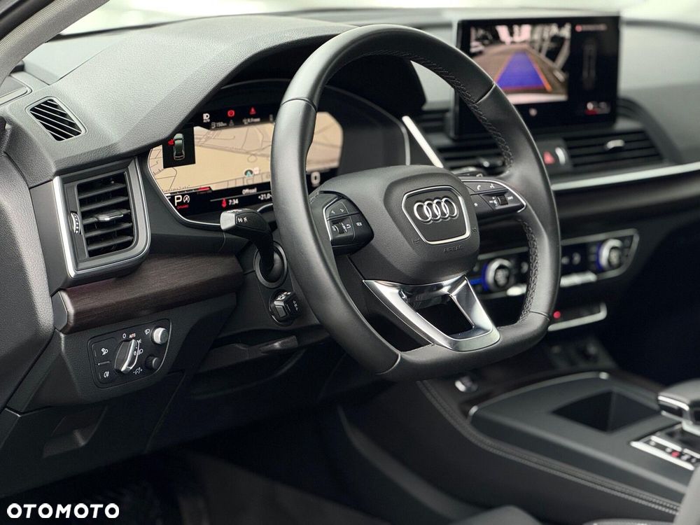Audi Q5 Sportback - 11